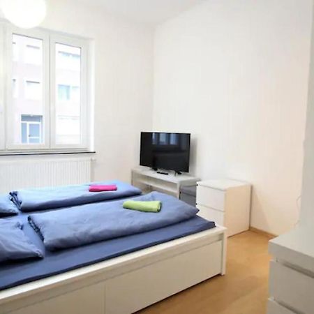 Privatzimmer Nahe Bahnhof Und City 뷔르츠부르크 외부 사진
