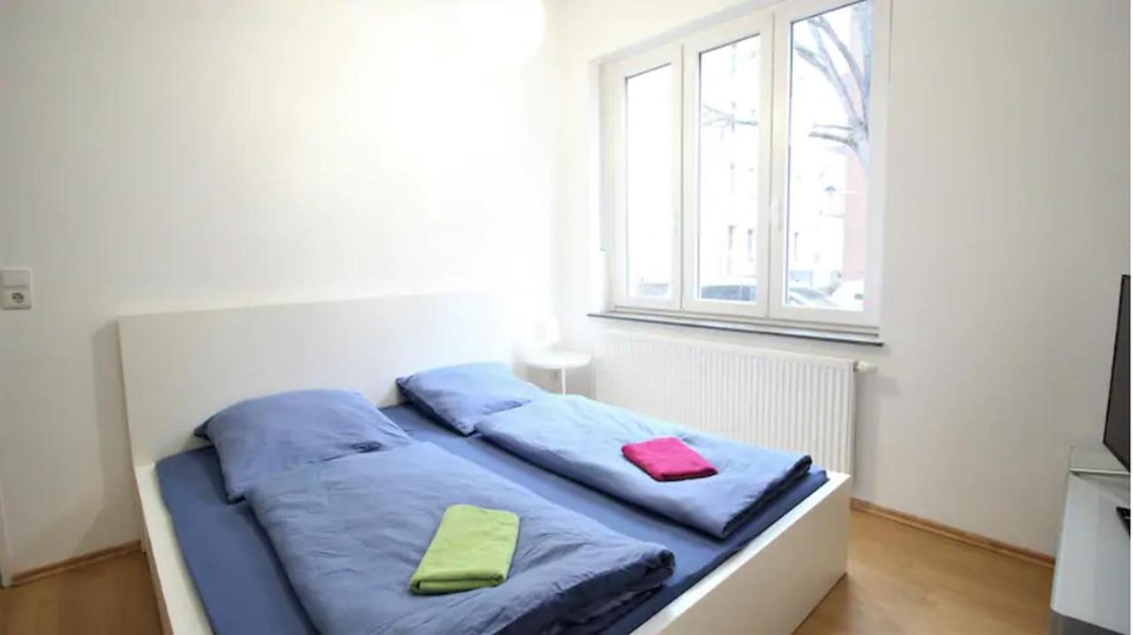 Privatzimmer Nahe Bahnhof Und City 뷔르츠부르크 외부 사진